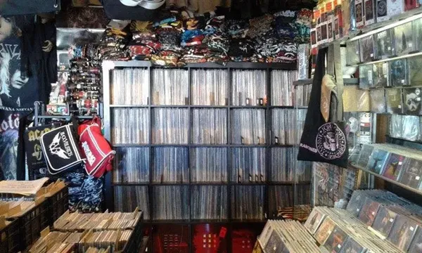 Record Store: Rock Shop Ozz Tenerife