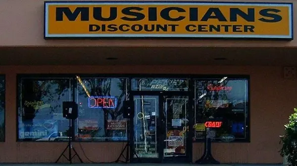 Record Store: Musicians Discount Center
