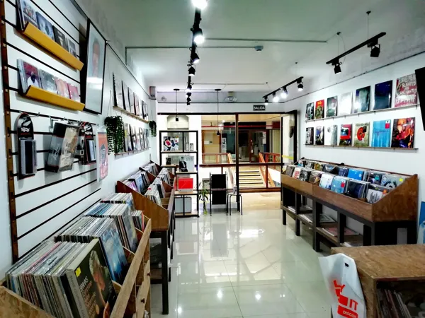 Record Store: Lazy It Is Discos