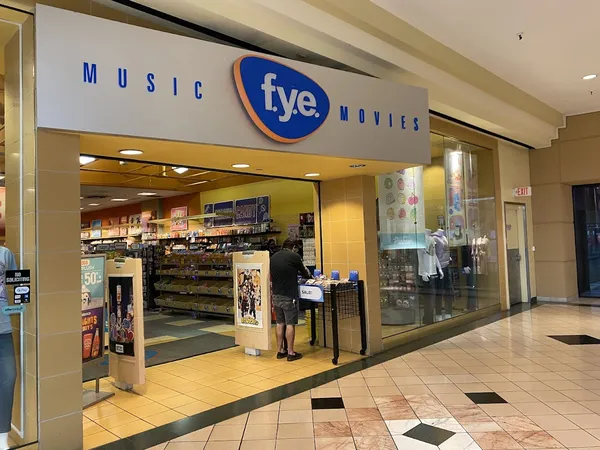 Record store thumbnail: FYE