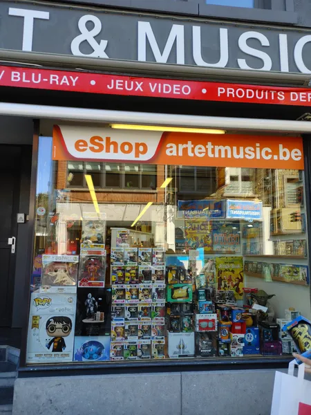 Record store thumbnail: Art & Music