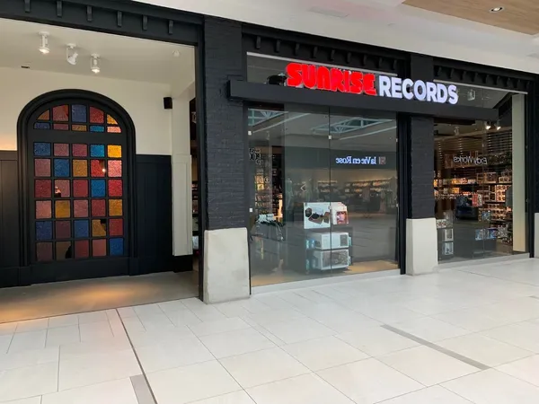 Record store thumbnail: Sunrise Records