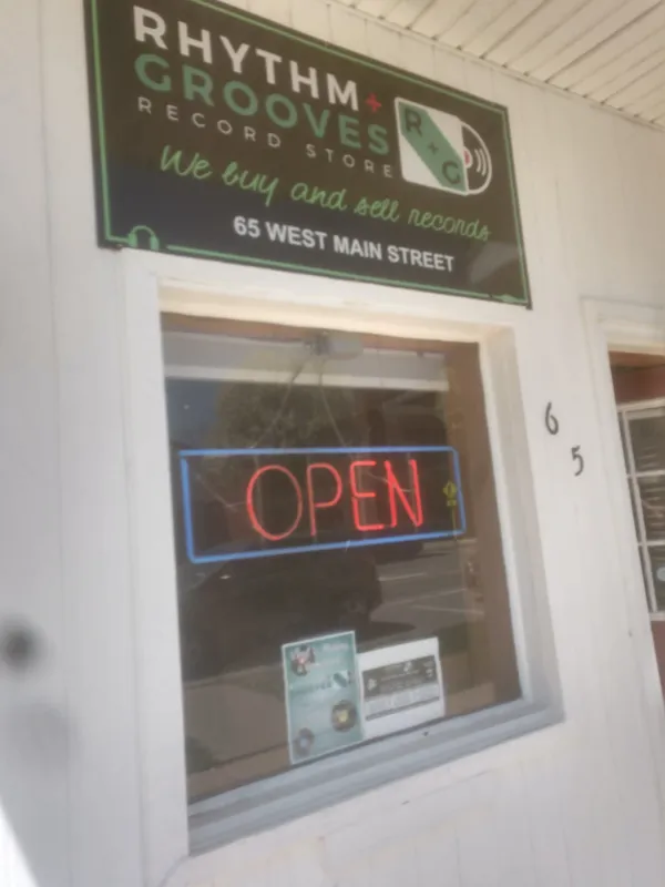 Rhythm And Grooves Record Store