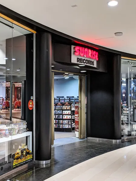 Record Store: Sunrise Records