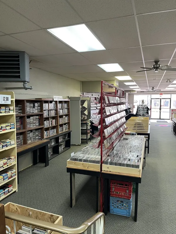Record Store: Round Again Record's