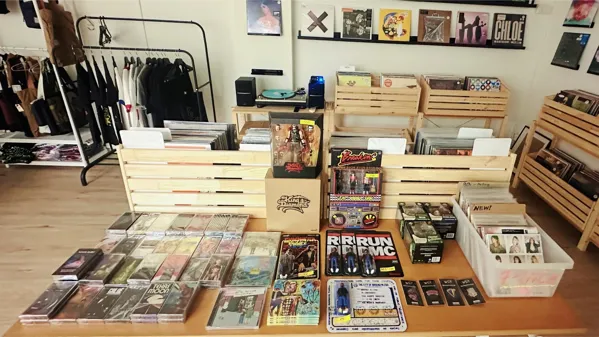 Record store thumbnail: Bizarro Market