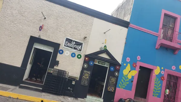 Record Store: La Disqueria Mty