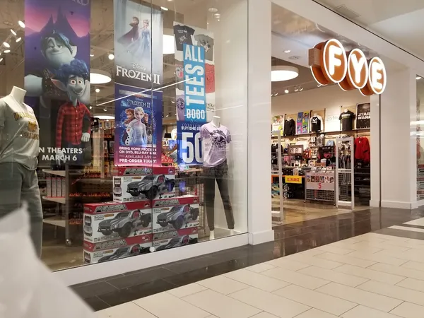 Record store thumbnail: FYE