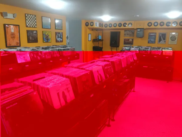 Record Store: Rabbit Hole Records