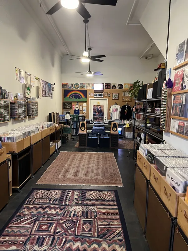 Record store thumbnail: Speck's Records & Tapes