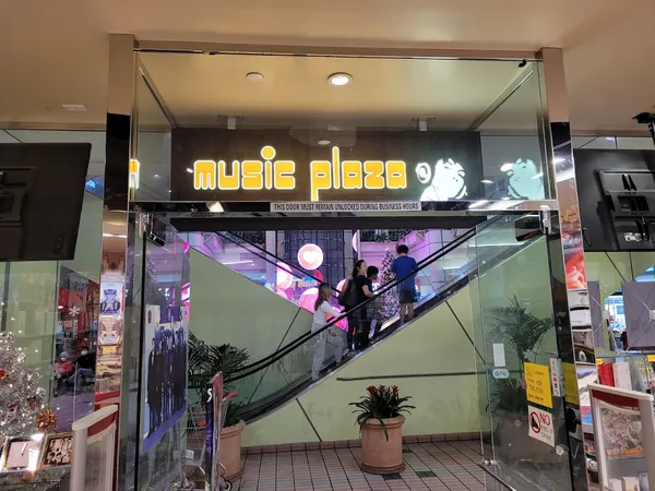 Record store thumbnail: Music Plaza