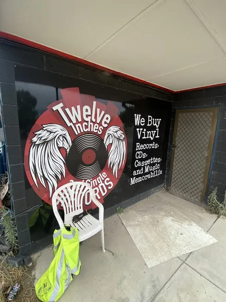 Record store thumbnail: Twelve Inches and Single Records