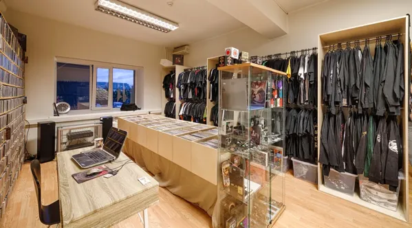 Record Store: Nailboard Rock Shop