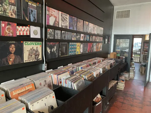 Record store thumbnail: Arroyo Records