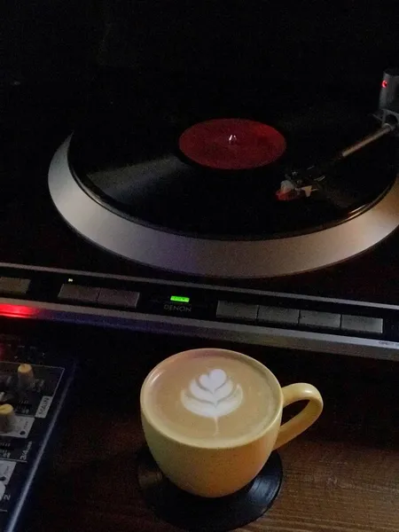 Record store thumbnail: On the Needle