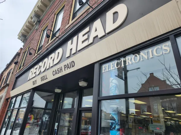 Record Store: Record Head