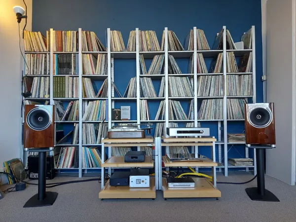 Record store thumbnail: Hanze Hifi