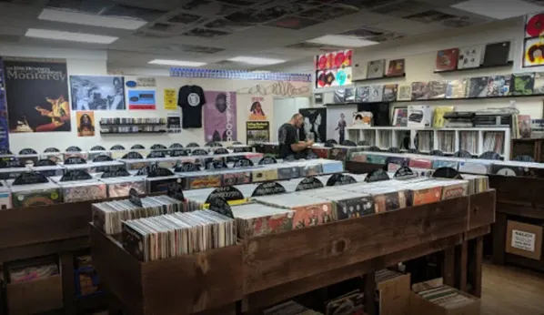 Record store thumbnail: Tonevendor