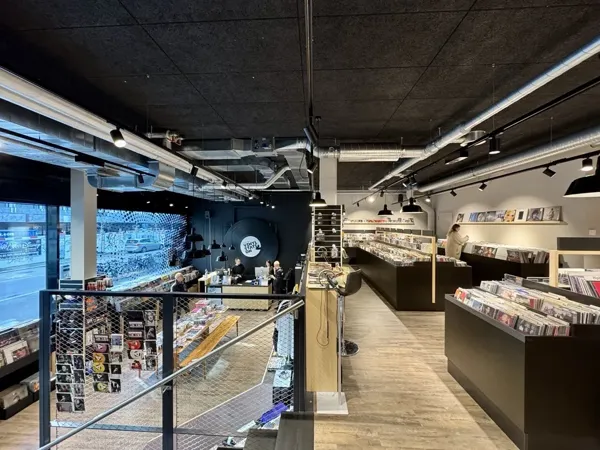 Record store thumbnail: Musik Hug VINYL STATION