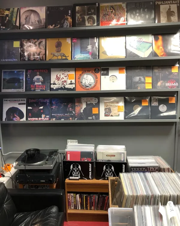 Record Store: Goosebumbs Records