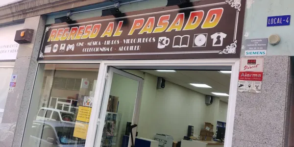 REGRESO AL PASADO