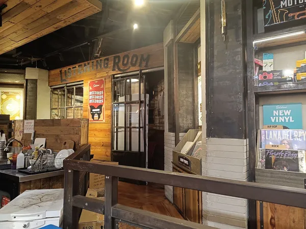 Record store thumbnail: Satchmi