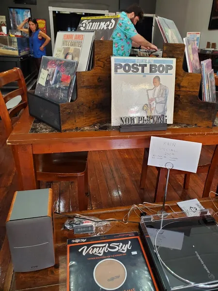 Record store thumbnail: Muskets Music Station