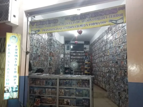 Record store thumbnail: video El Exito De Genesis