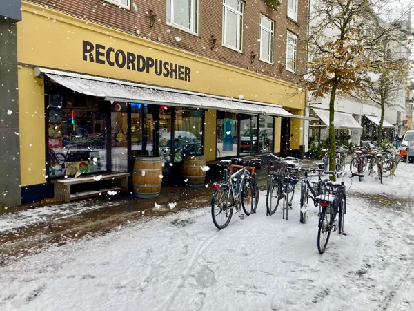 Record store thumbnail: RecordPusher - International Vinyl Record Store