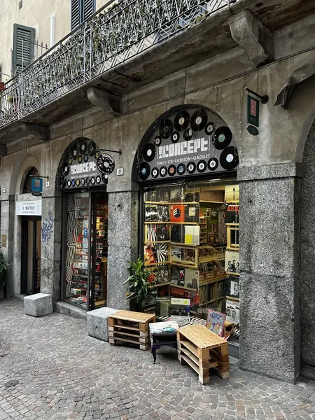 Record store thumbnail: The Concept Lecco