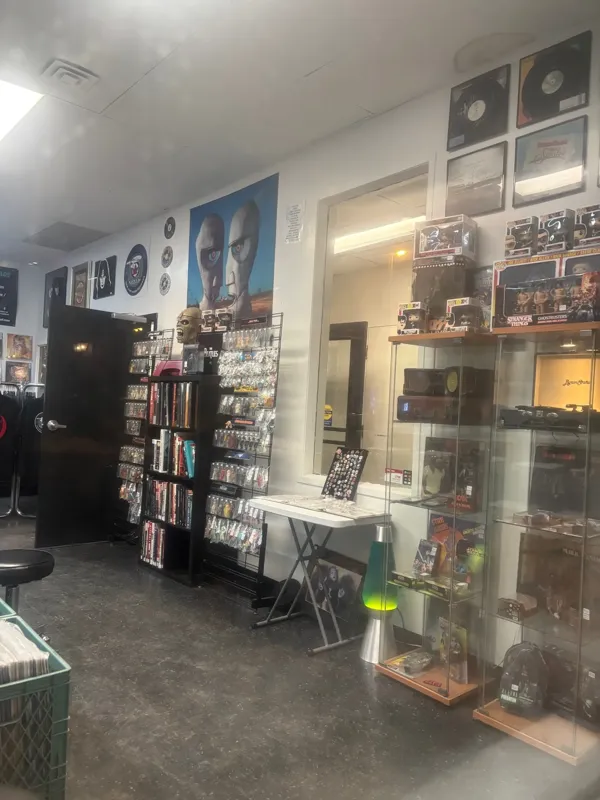 Record store thumbnail: The Vinyl Frontier Canada