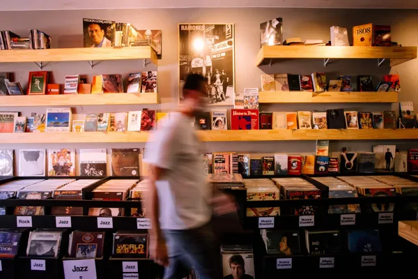 Record store thumbnail: Marcondes & Co. Discos de Vinil