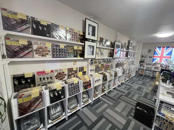 Record store thumbnail: B-SELS