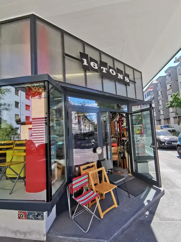 Record Store: 16 Tons