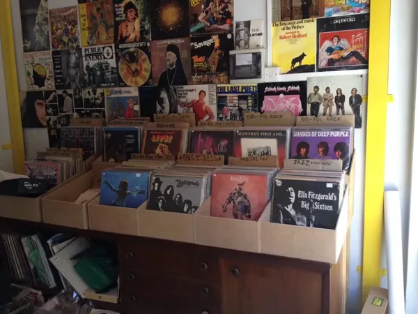 Record store thumbnail: Desert Island Records