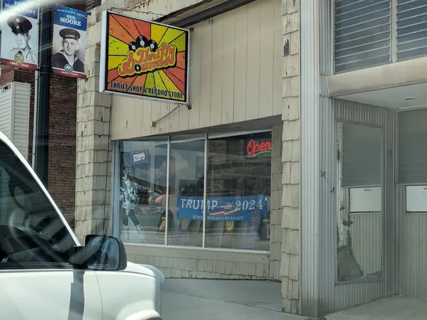 Record Store: Thrifty Sounds