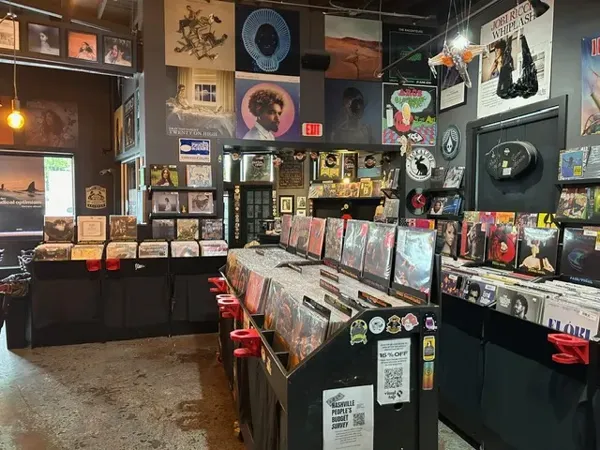Record store thumbnail: Vinyl Tap
