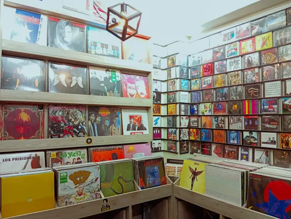 Record store thumbnail: LiMA Vinilos