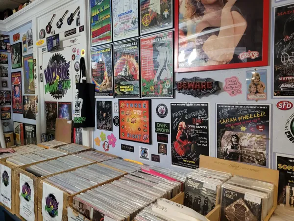 Record Store: Music MadHouse Records
