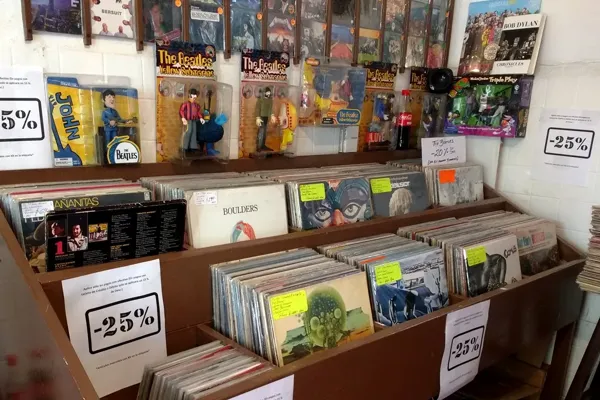 Record store thumbnail: STORE VINYL DISC