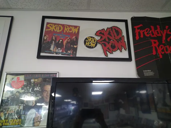 Record store thumbnail: KT Media