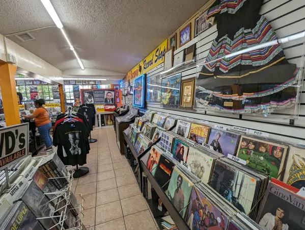 Record store thumbnail: Del Bravo Record Shop