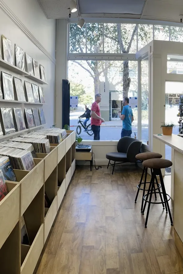 Record store thumbnail: Offshore Sounds