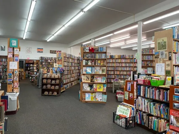 Record store thumbnail: Lucky Dog Books - Oak Cliff