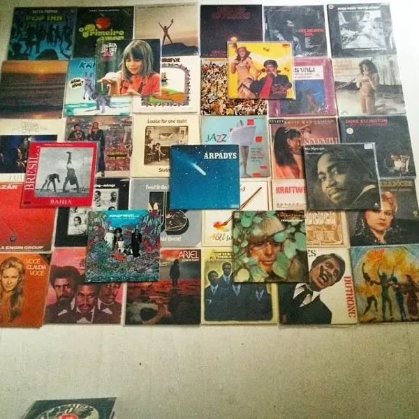 Record Store: Yes we can can