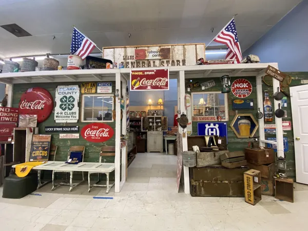Record Store: Angel's Antiques & Flea Mall