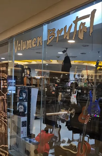 Record store thumbnail: Volumen Brutal | Megapolis Outlets (Multicentro)