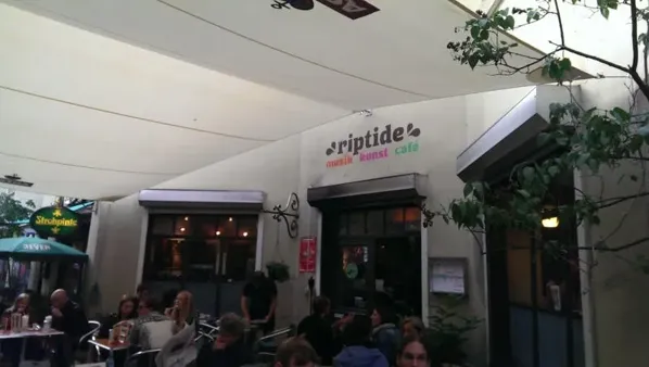 Record Store: Rip Tide