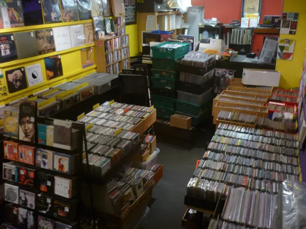 Record Store: Wall of Sound Records