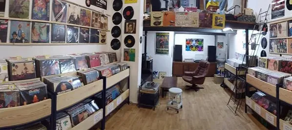 Record Store: Beatnik Records